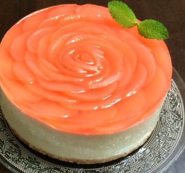 桃のレアチーズケーキのサムネイル画像